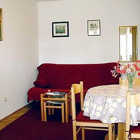 Apartman Marina *